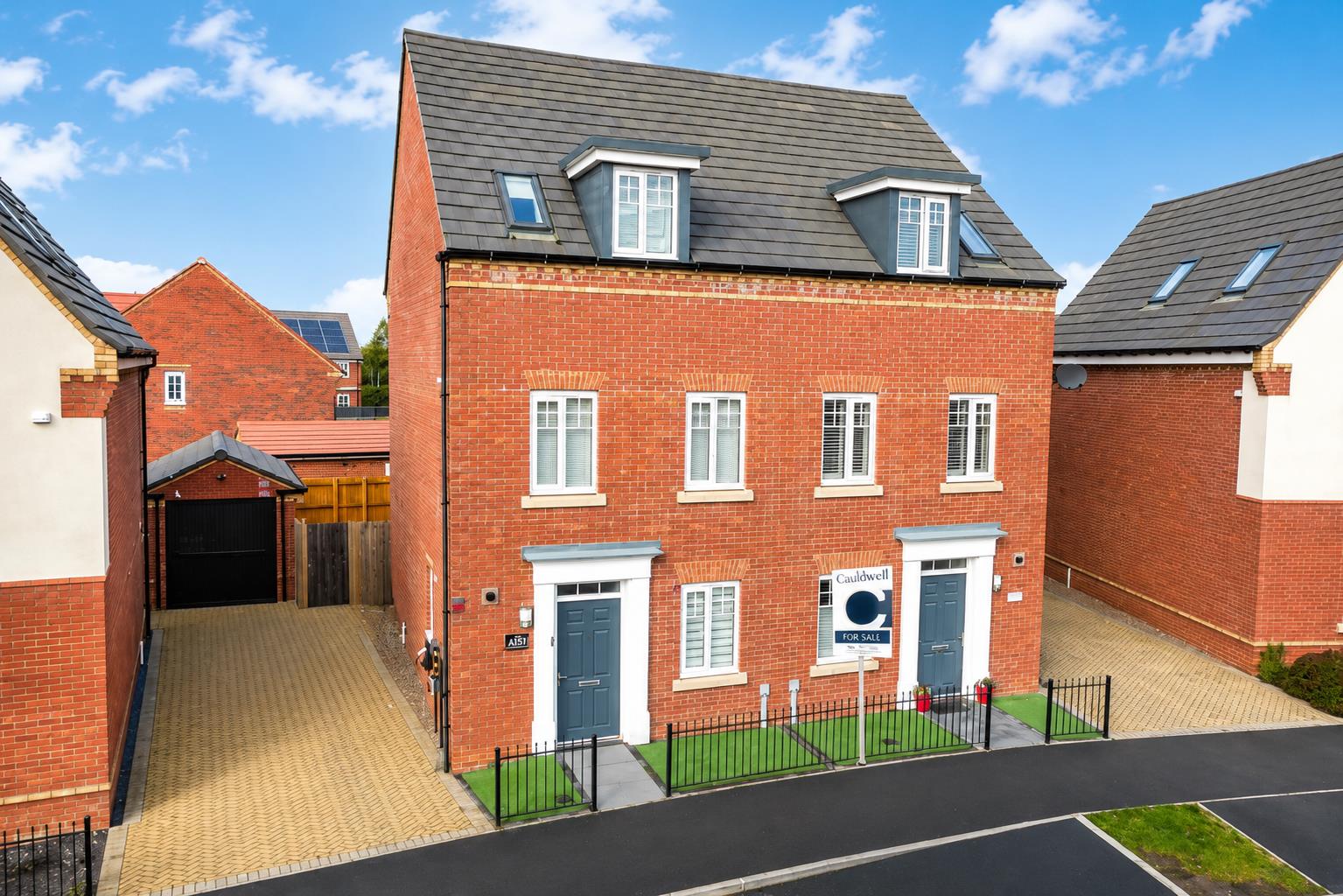 3 bed property in Cicero Crescent, Milton Keynes